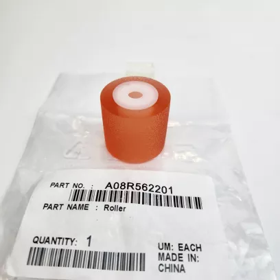 A08R562201 с. Ролик подачи бумаги для Коника Минолта PP-701 совм.